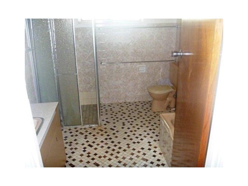 77-79 Burns Street, Hillston NSW 2675