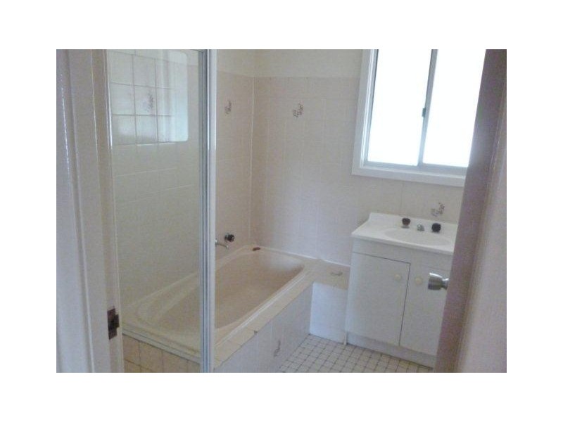 75 Molesworth Street, Hillston NSW 2675