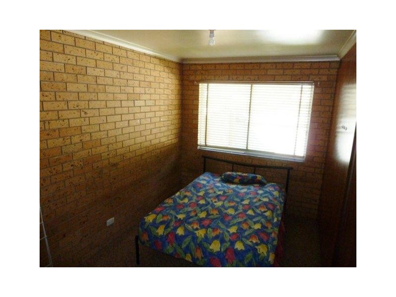 Units 1-4/45 Kookora Street, Griffith NSW 2680