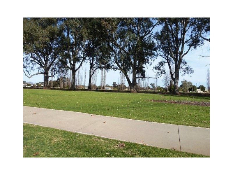 Units 1-4/45 Kookora Street, Griffith NSW 2680