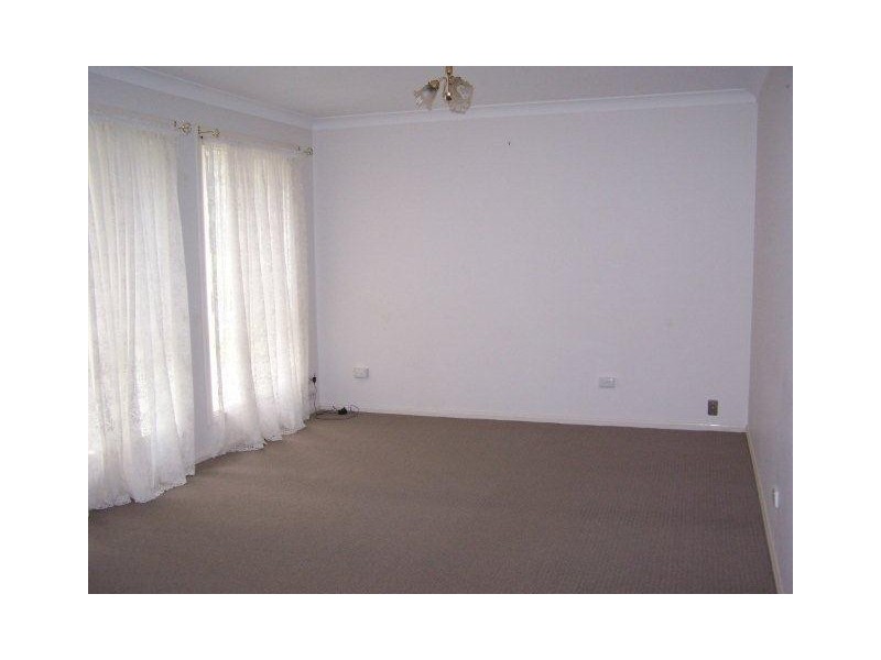 39 Kookaburra Avenue, Coleambally NSW 2707