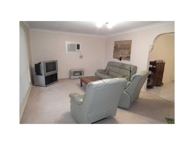 24 Dickson Road, Griffith NSW 2680