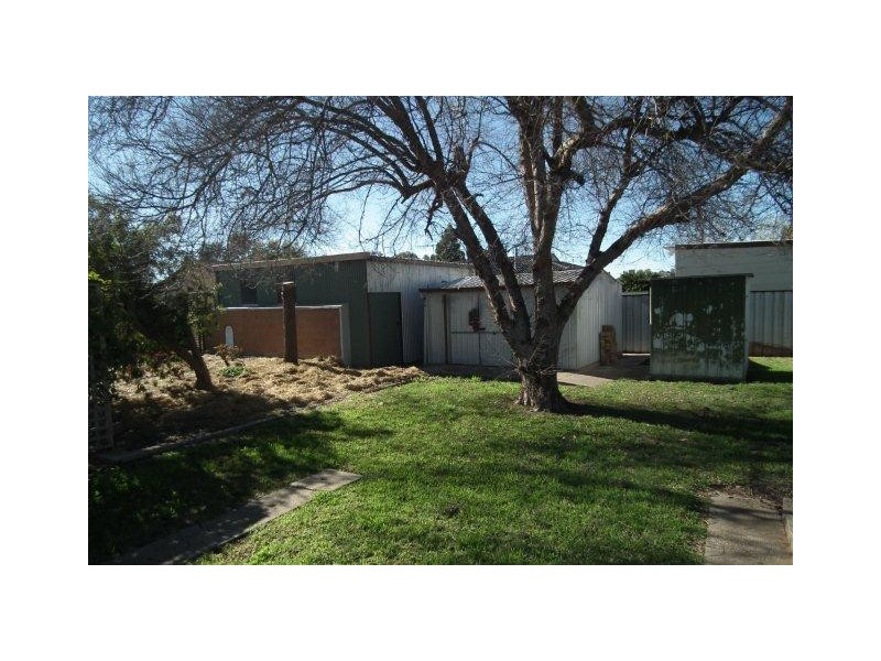 14 Henry Street, Yenda NSW 2681
