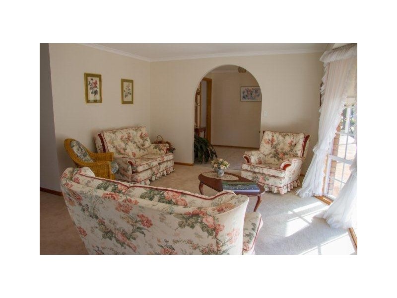 65 School Street, Hanwood NSW 2680