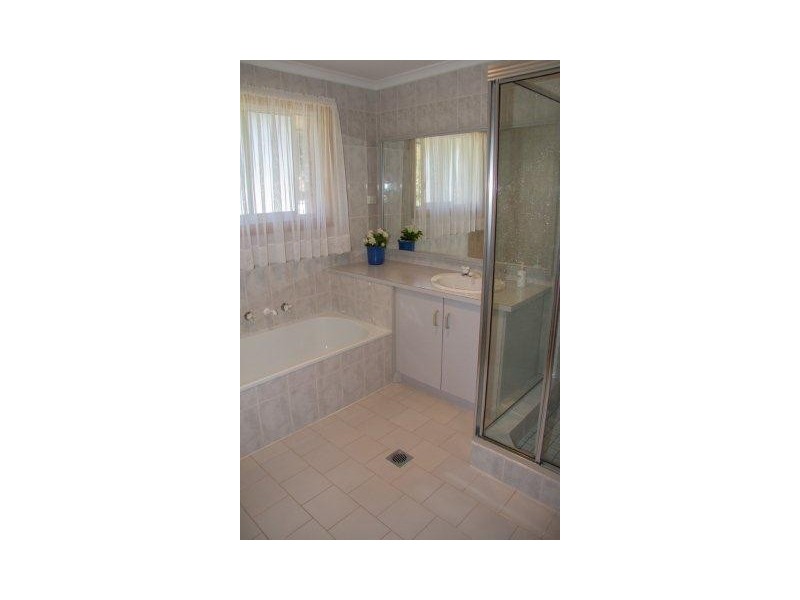 65 School Street, Hanwood NSW 2680