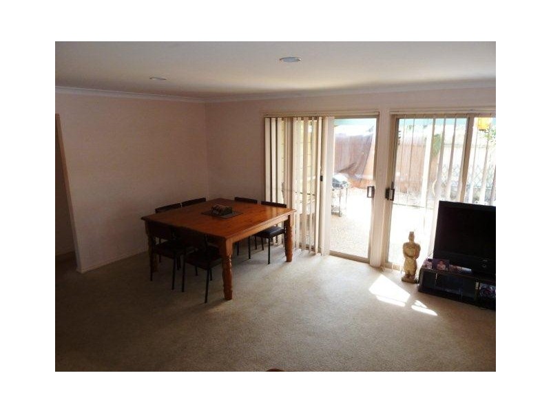 Unit 6/263 Wakaden Street, Griffith NSW 2680