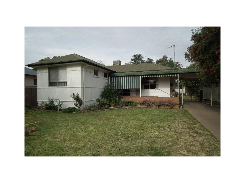 31 Curtin Street, Griffith NSW 2680