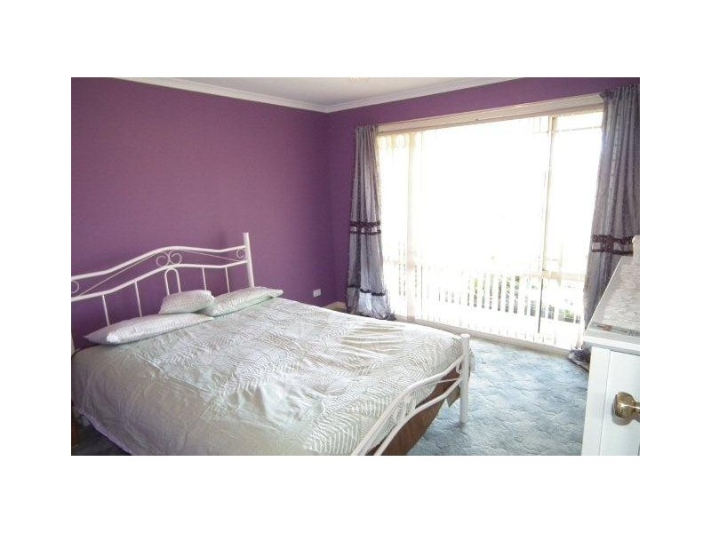 7 Robrick Close, Griffith NSW 2680