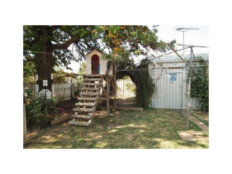 114 Yapunyah Street, Barellan NSW 2665