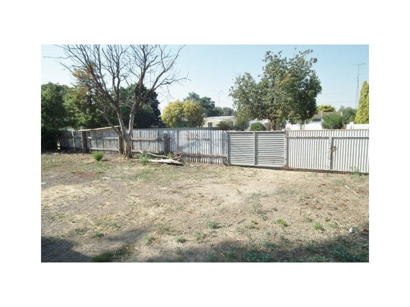 114 Yapunyah Street, Barellan NSW 2665