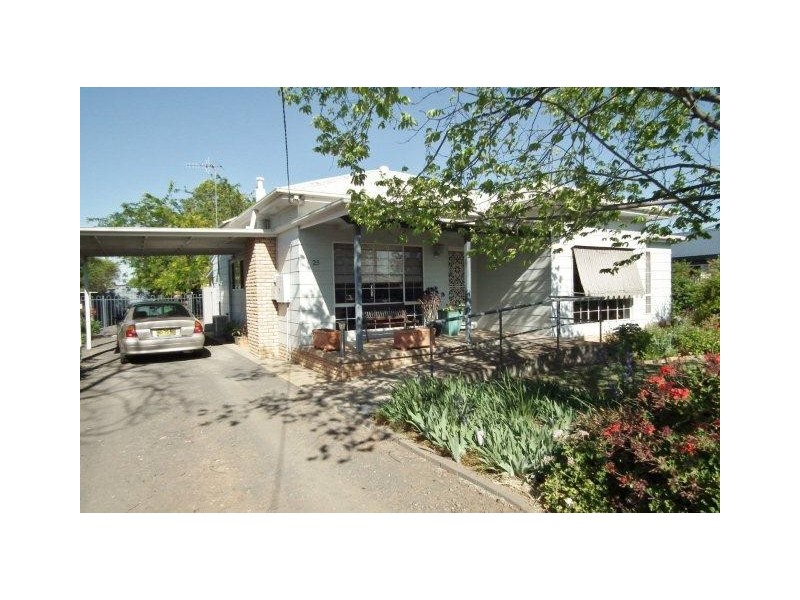 25 Park Street, Yenda NSW 2681