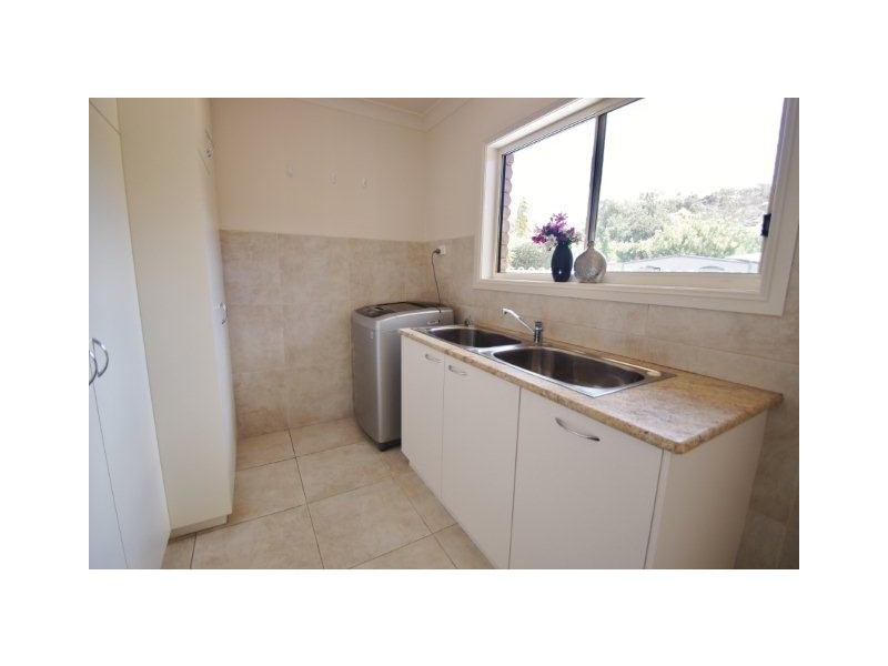 20 Doolan Crescent, Griffith NSW 2680