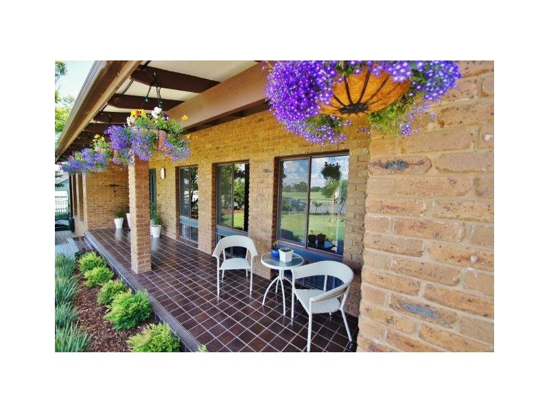 20 Doolan Crescent, Griffith NSW 2680