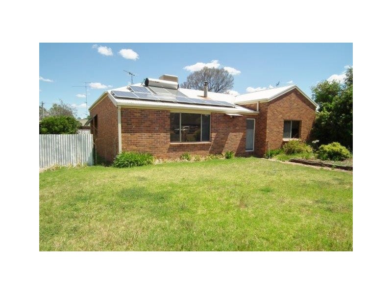 34 Binya Street, Griffith NSW 2680