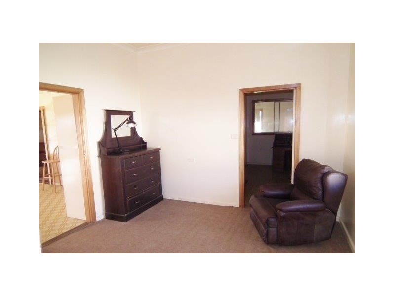 34 Binya Street, Griffith NSW 2680
