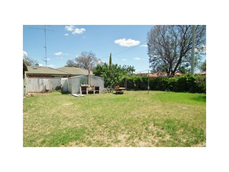 34 Binya Street, Griffith NSW 2680