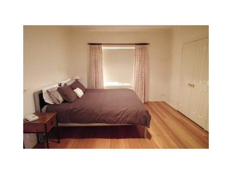 25A Holmes Crescent, Griffith NSW 2680