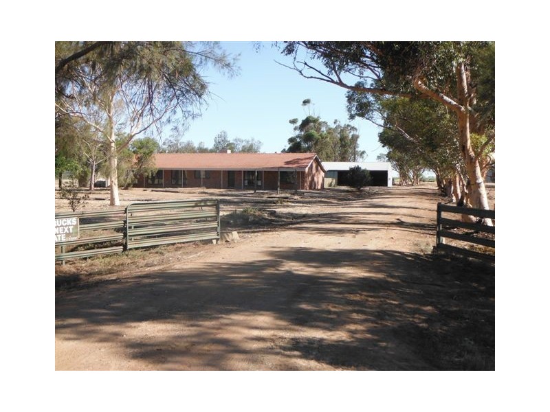 . Farm 565 and 567, Coleambally NSW 2707