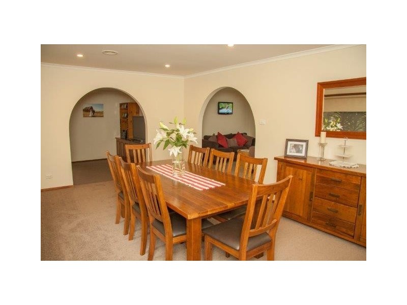 20 Burley Street, Griffith NSW 2680