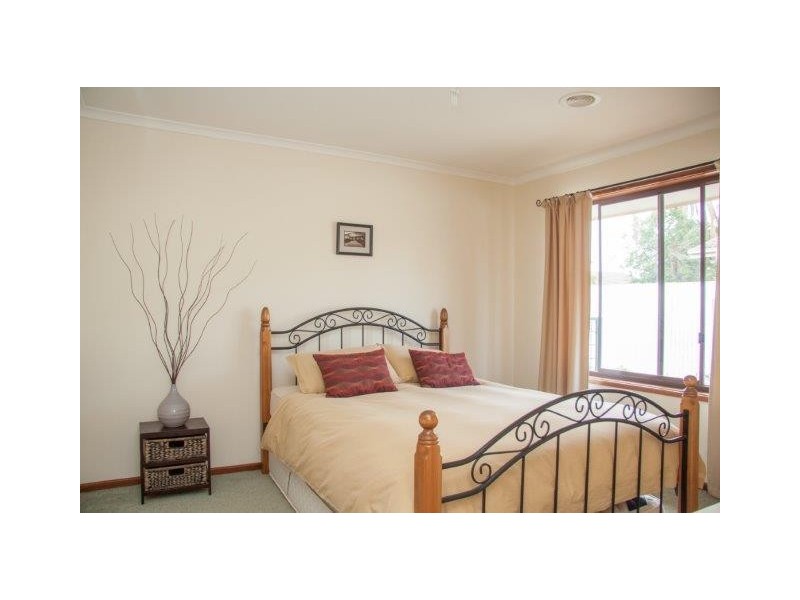 20 Burley Street, Griffith NSW 2680