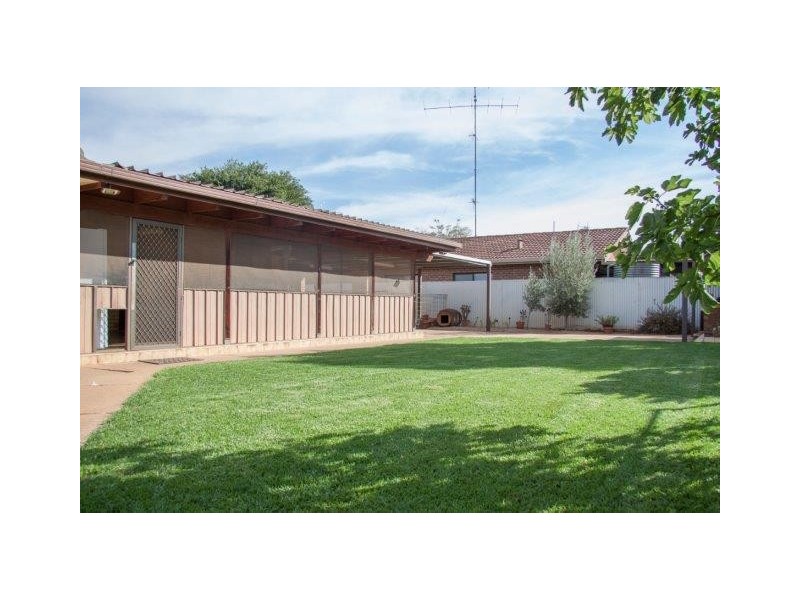 20 Burley Street, Griffith NSW 2680