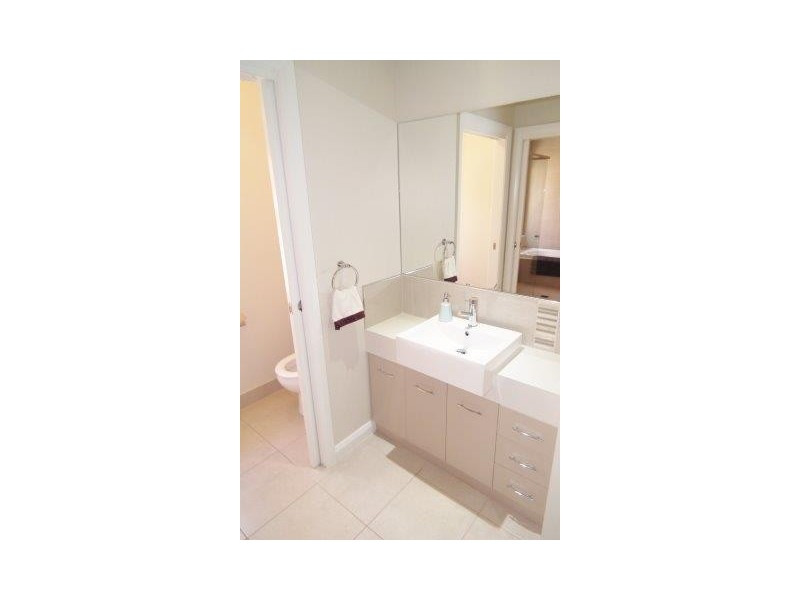 183 Clifton Boulevard, Griffith NSW 2680
