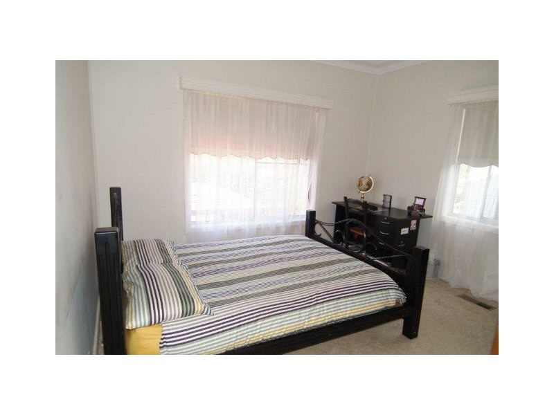 25 Wood Road, Griffith NSW 2680