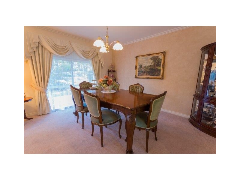 5 Maegraith Place, Lake Wyangan NSW 2680