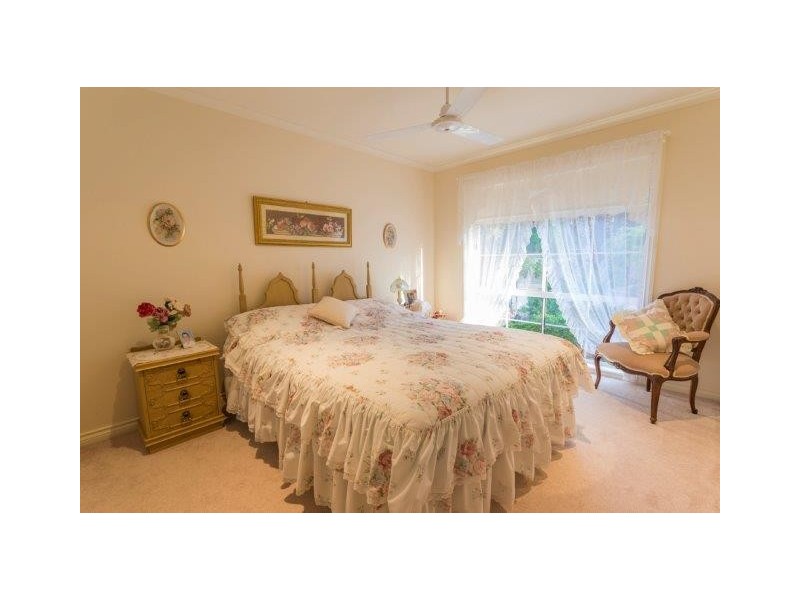 5 Maegraith Place, Lake Wyangan NSW 2680