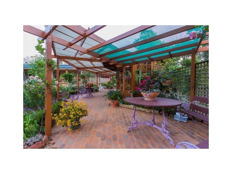 5 Maegraith Place, Lake Wyangan NSW 2680
