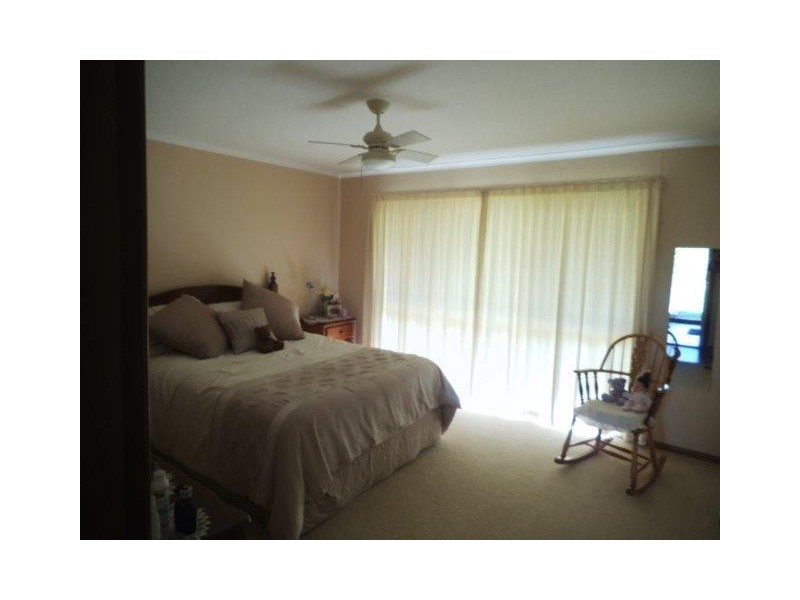 “Weona” 15092 Sturt Highway, Darlington Point NSW 2706