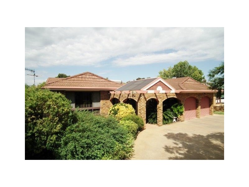 26 Elder Road, Griffith NSW 2680