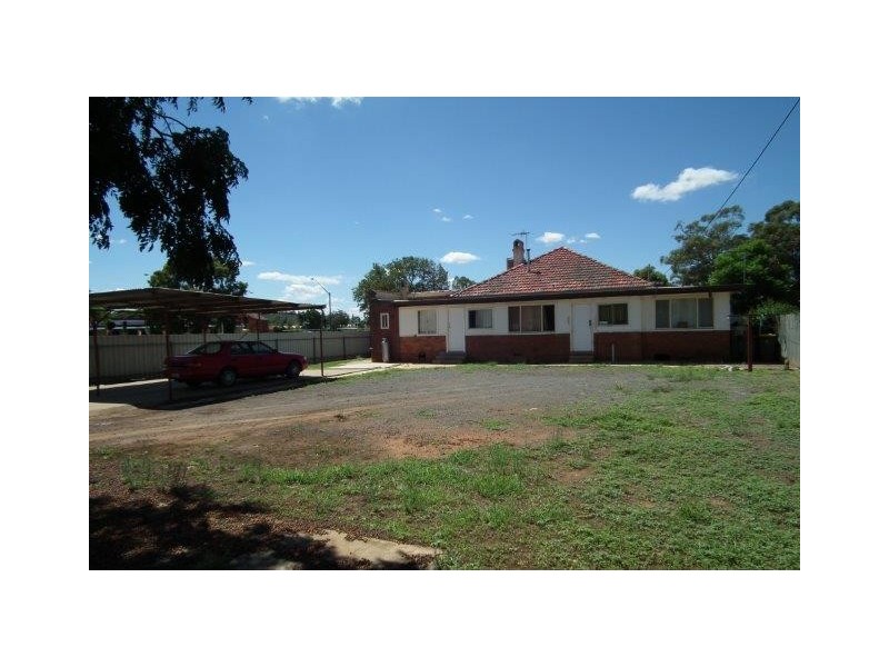 34-36 Ulong Street, Griffith NSW 2680