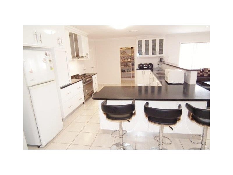 30 Gillmartin Drive, Griffith NSW 2680