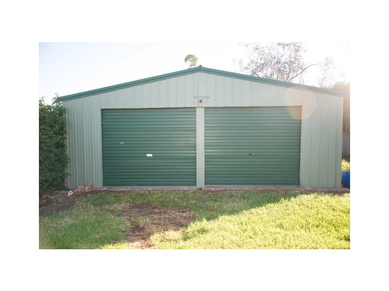 3 Burns Street, Hillston NSW 2675