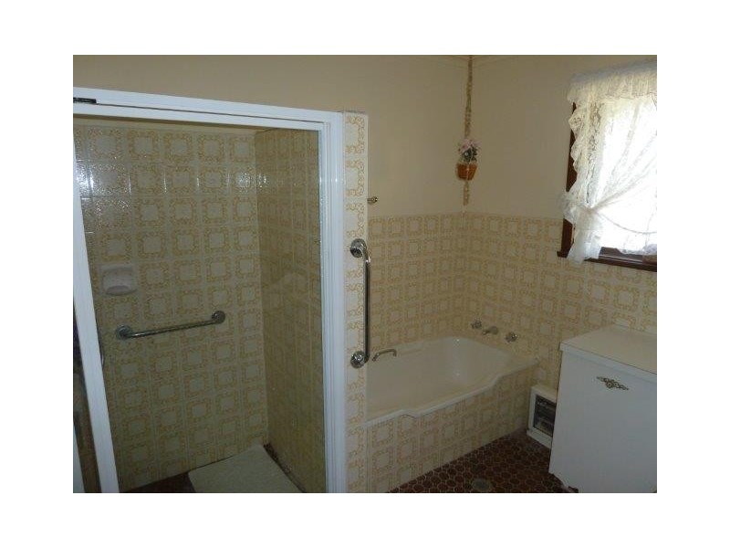 12 Messner Street, Griffith NSW 2680