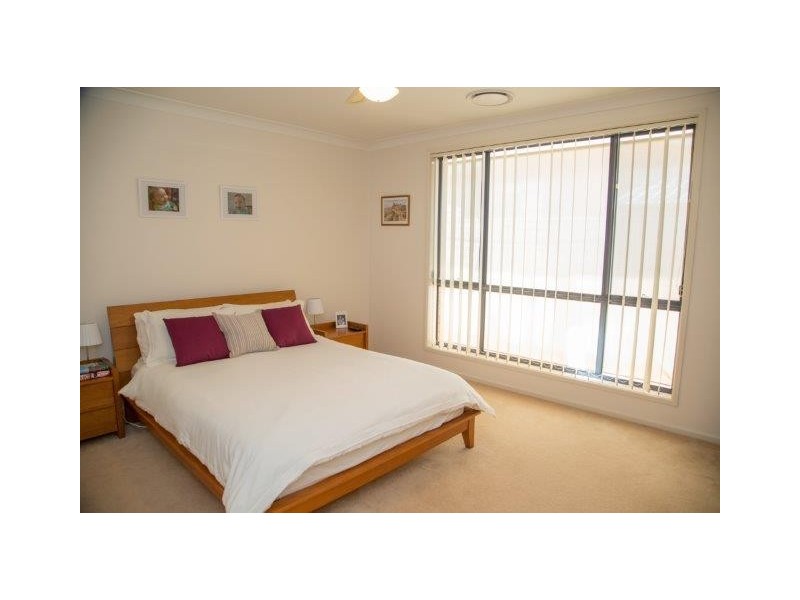 16 Hardwick Street, Griffith NSW 2680