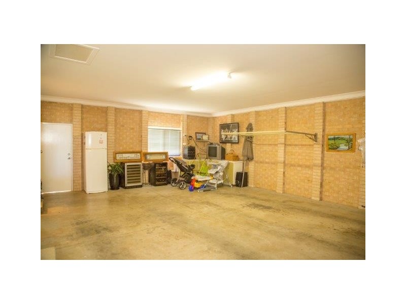 16 Hardwick Street, Griffith NSW 2680