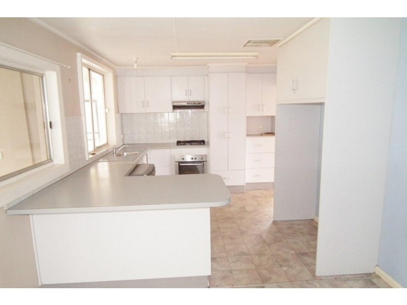 63 Merrigal Street, Griffith NSW 2680