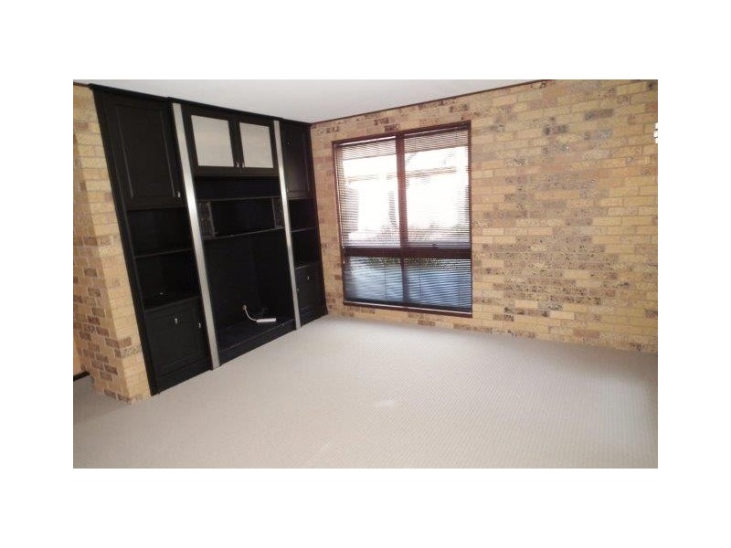 25 Burley Street, Griffith NSW 2680