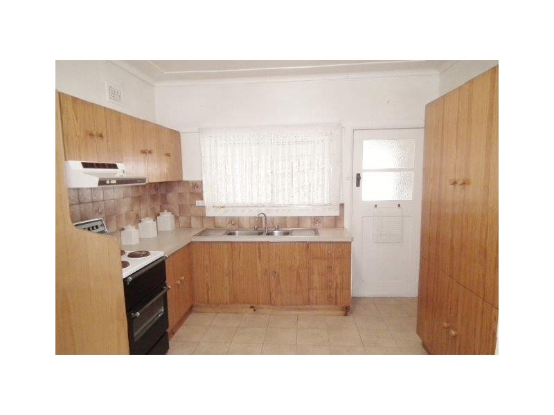 7 Gordon Avenue, Griffith NSW 2680