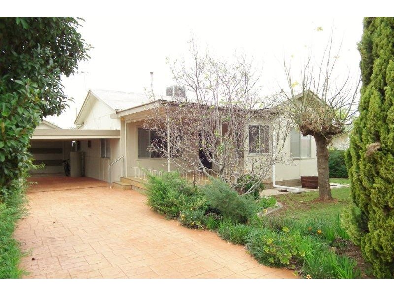 3 Curtin Street, Griffith NSW 2680