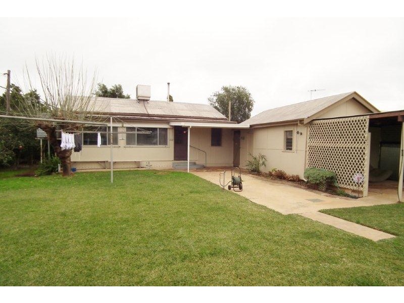 3 Curtin Street, Griffith NSW 2680