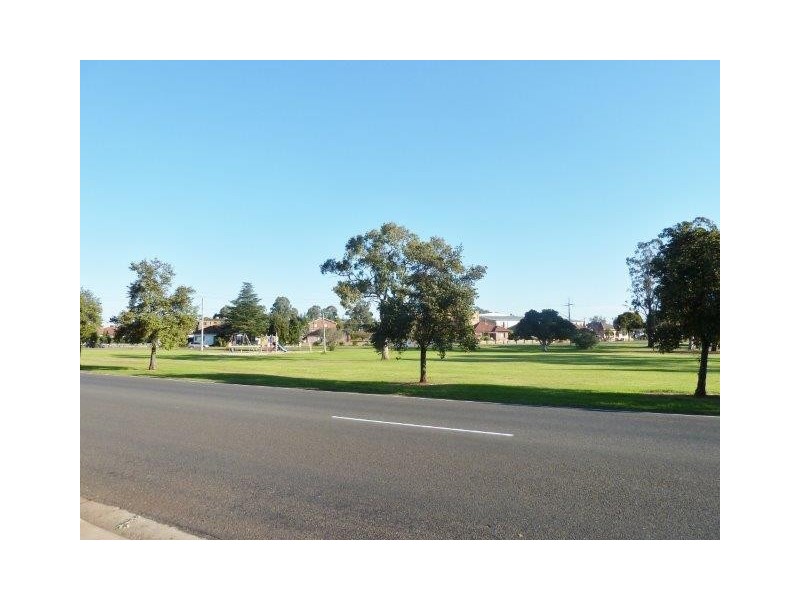 9 Bringagee Street, Griffith NSW 2680