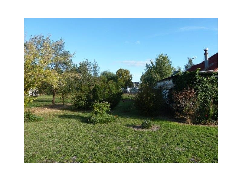 14-16 White Street, Darlington Point NSW 2706