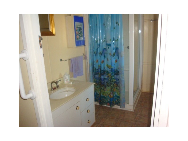 80 Molesworth Street, Hillston NSW 2675