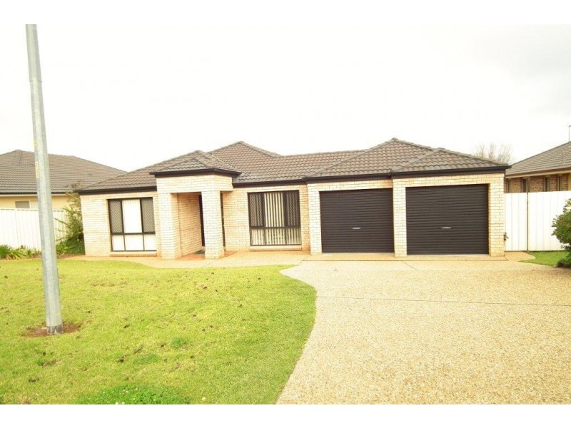 8 Nelson Drive, Griffith NSW 2680