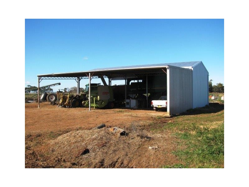 Farm 2343, Yenda NSW 2681