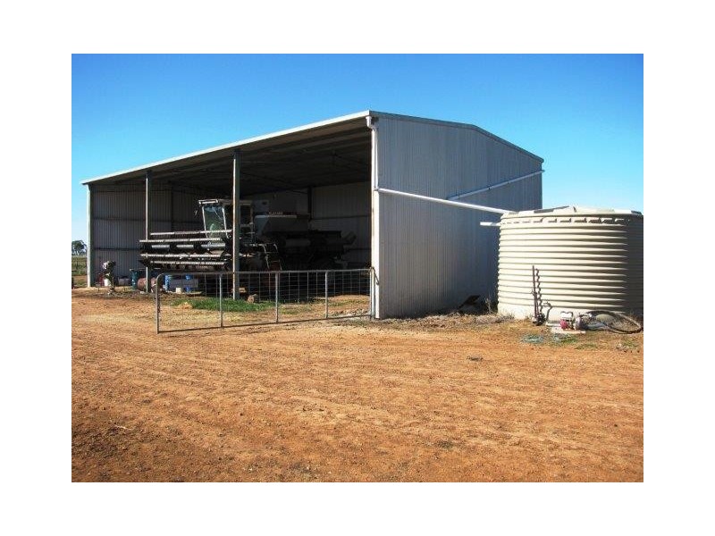 Farm 2343, Yenda NSW 2681
