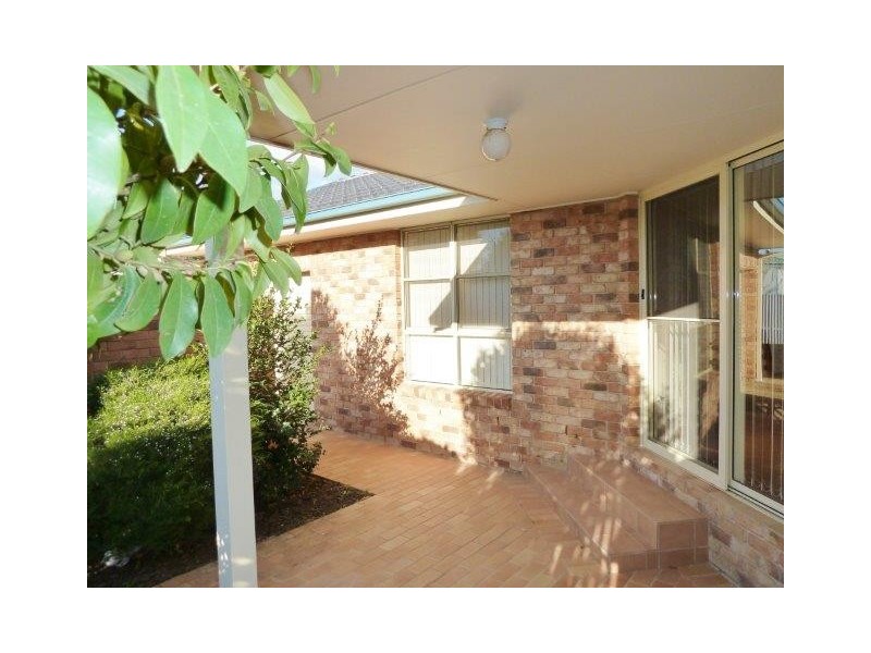 1A Hebden Street, Yoogali NSW 2680